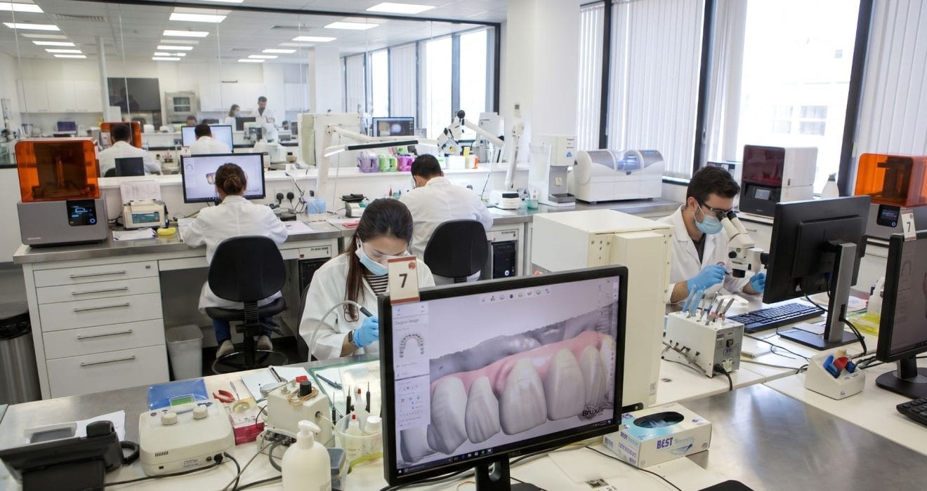 zirconia bruxzir crown